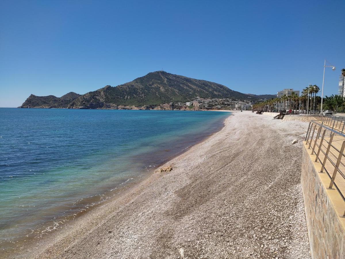 Albir-Beach Apartments Альбир Экстерьер фото