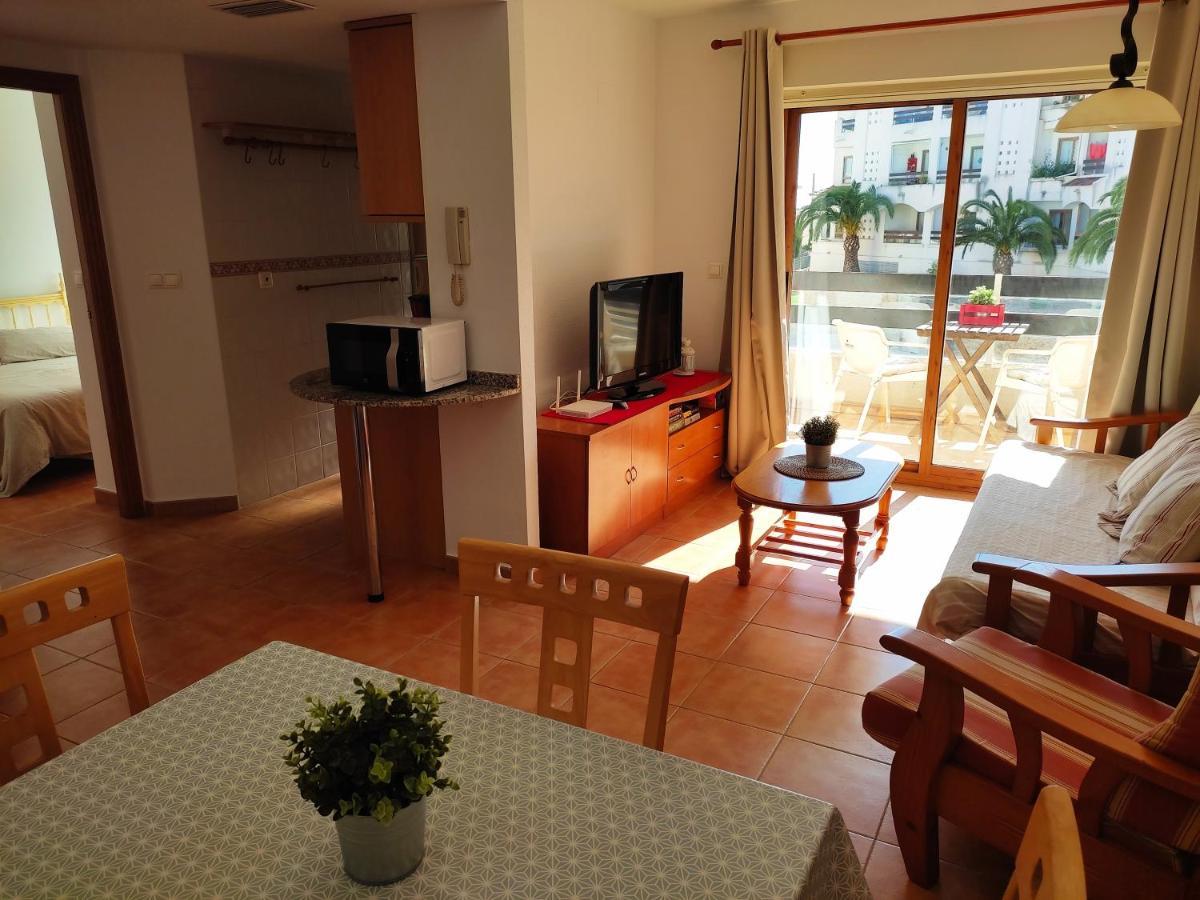 Albir-Beach Apartments Альбир Экстерьер фото