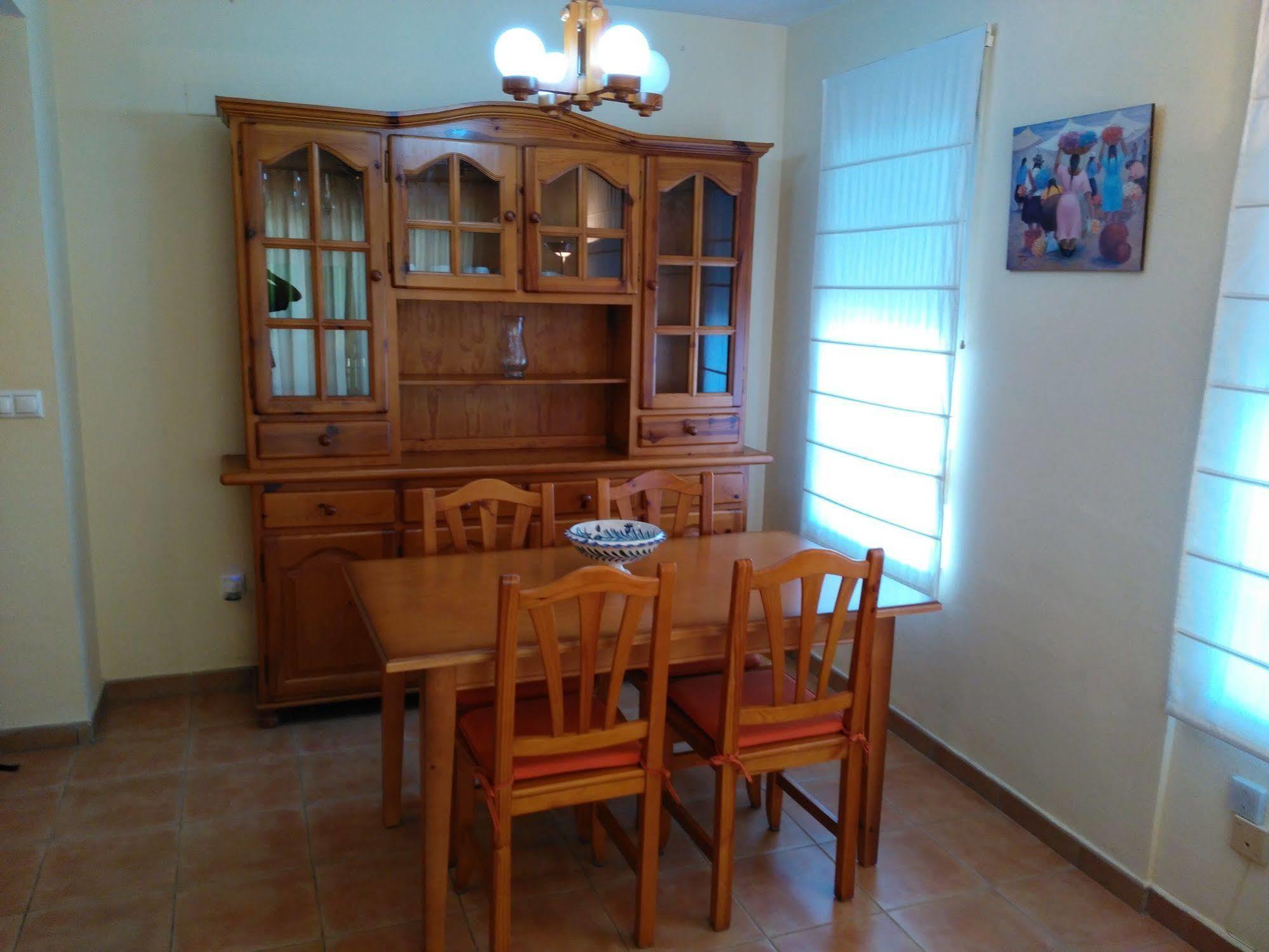 Albir-Beach Apartments Альбир Экстерьер фото