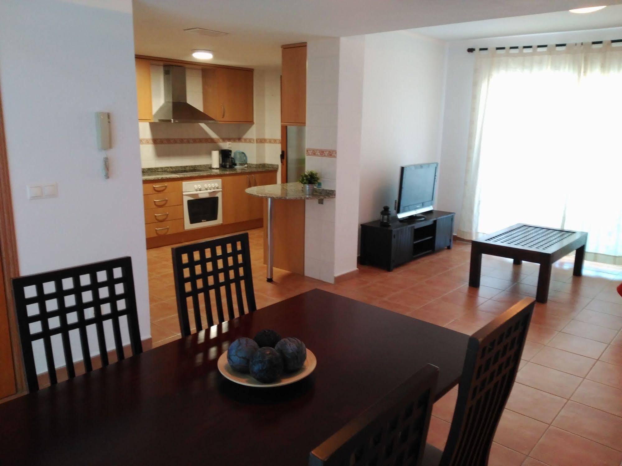 Albir-Beach Apartments Альбир Экстерьер фото