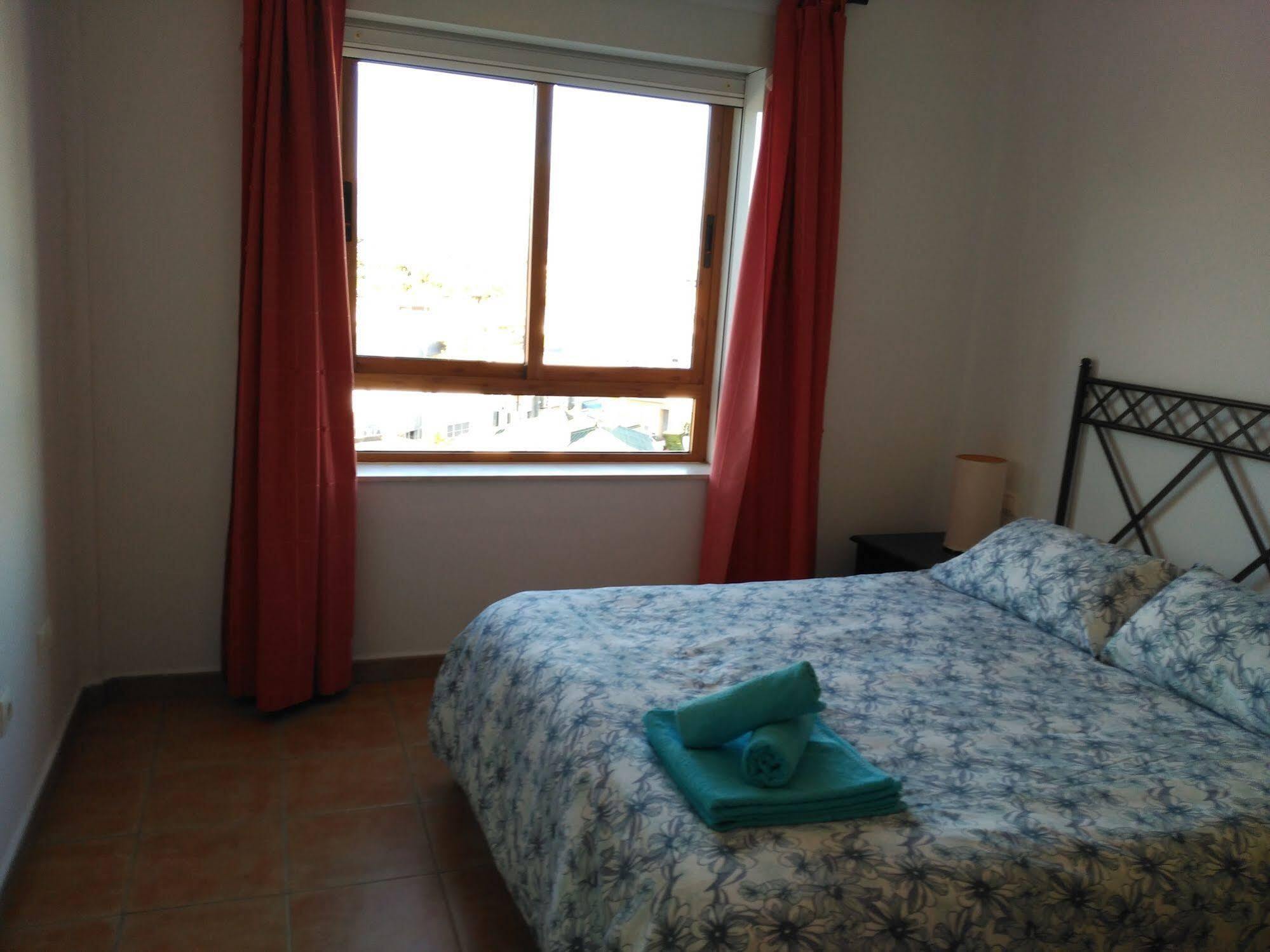 Albir-Beach Apartments Альбир Экстерьер фото