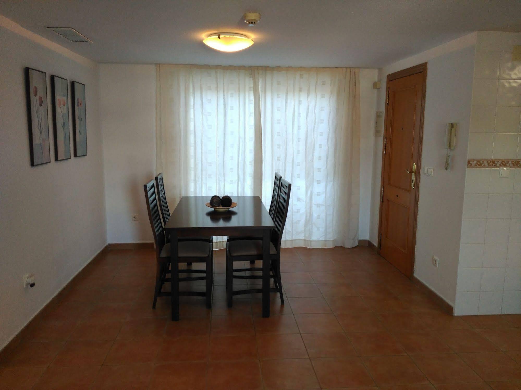 Albir-Beach Apartments Альбир Экстерьер фото